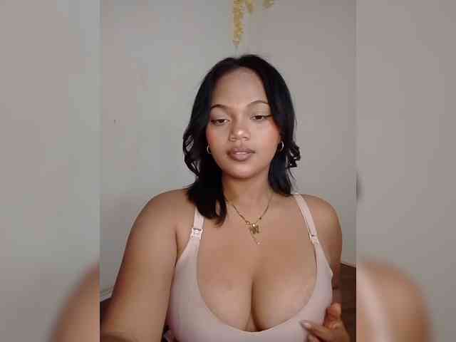 Annah261 webcam