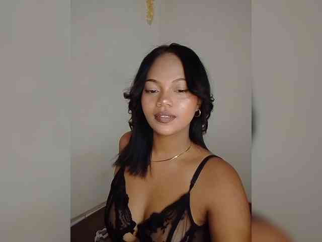 Annah261 webcam