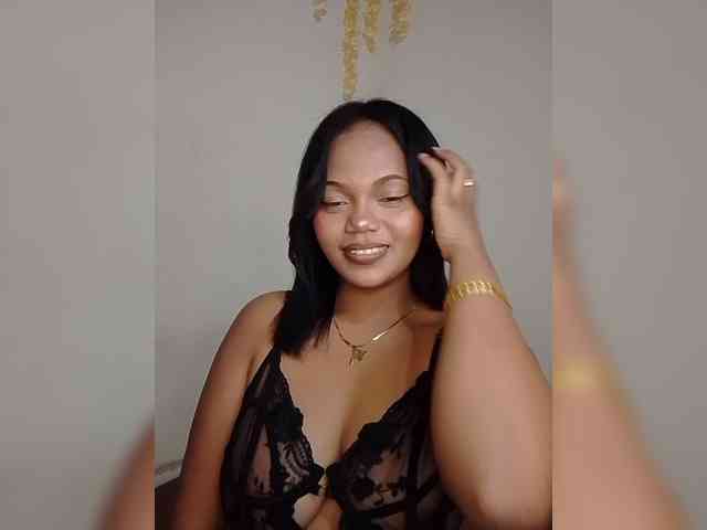 Annah261 webcam