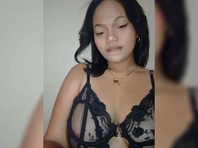 Annah261 webcam