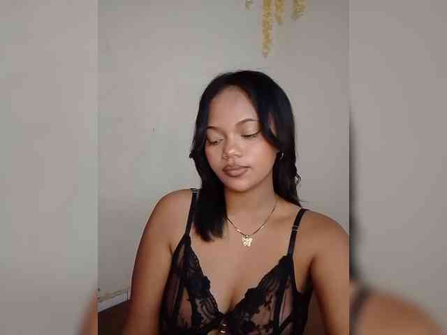 Annah261 webcam