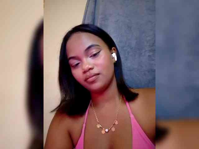 Annah261 webcam