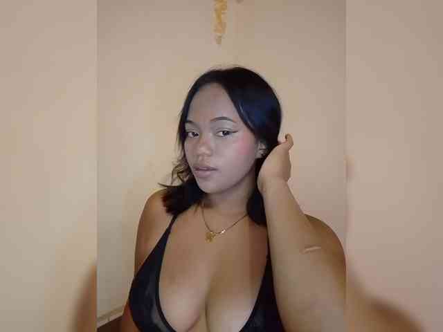 Annah261 webcam