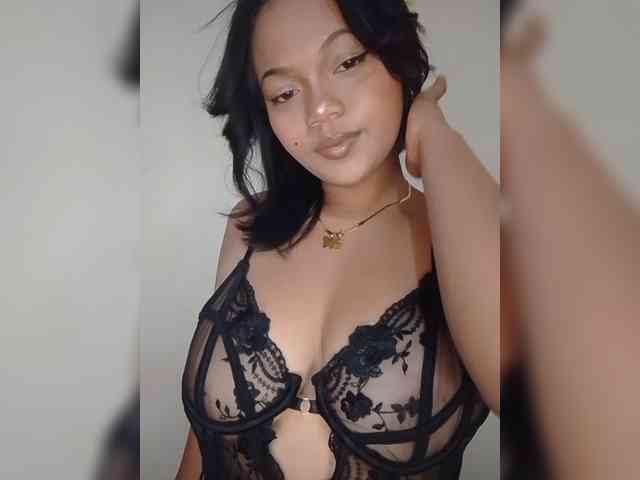 Annah261 webcam