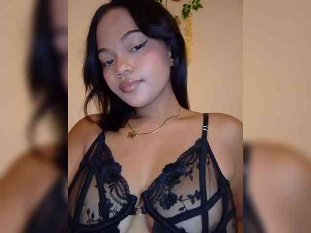 Annah261 webcam
