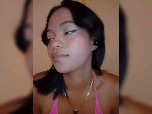 Annah261 webcam