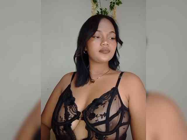 Annah261 webcam