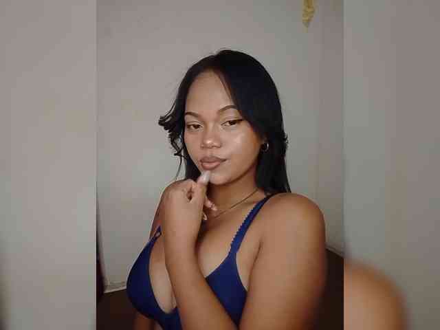 Annah261 webcam