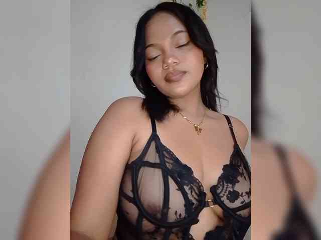 Annah261 webcam