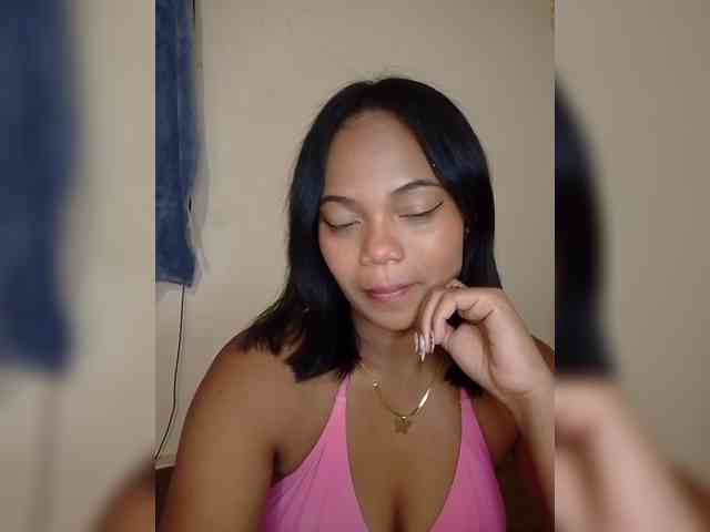 Annah261 webcam