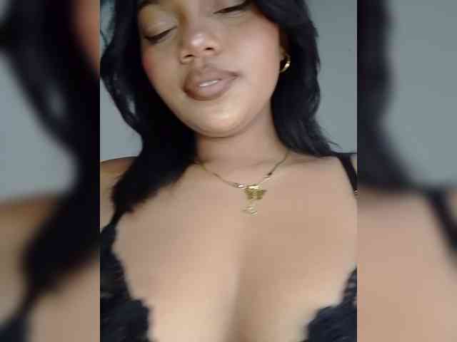 Annah261 webcam
