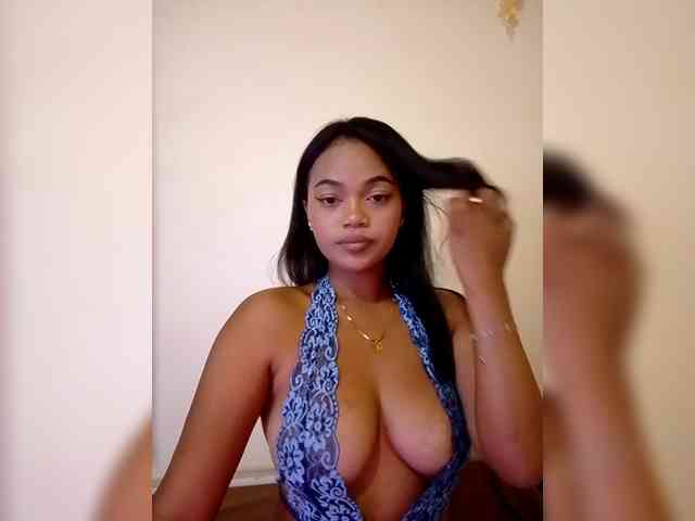 Annah261 webcam