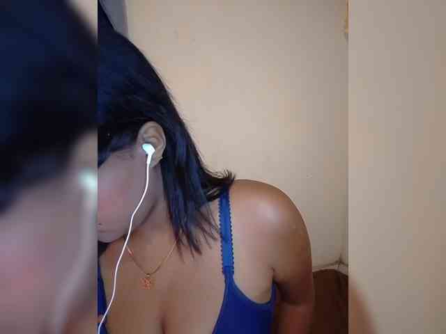 Annah261 webcam