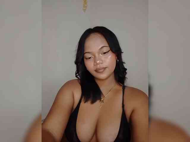 Annah261 webcam