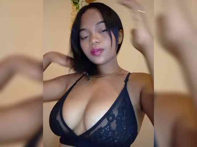 Annah261 webcam