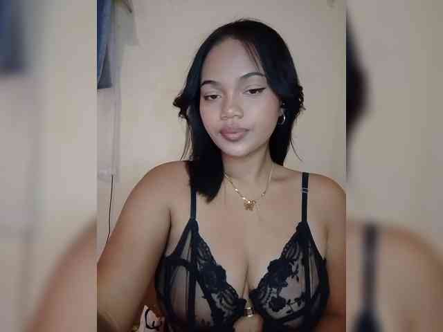 Annah261 webcam