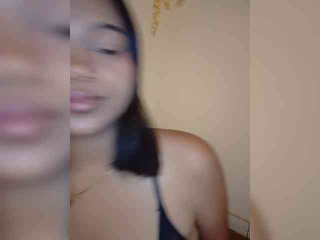 Annah261 webcam