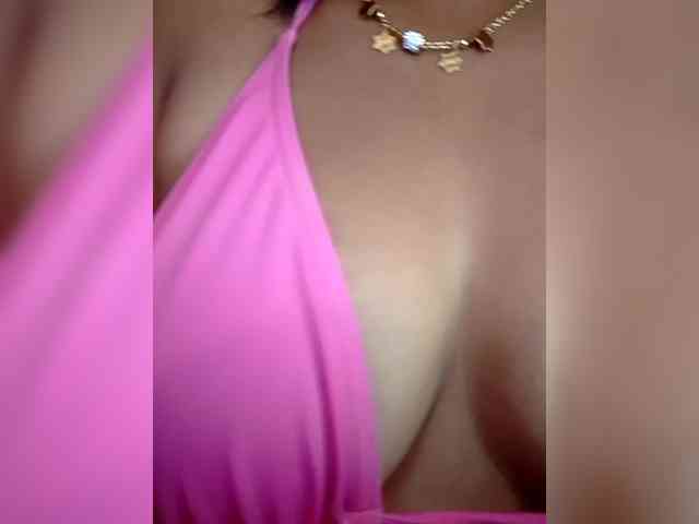 Annah261 webcam