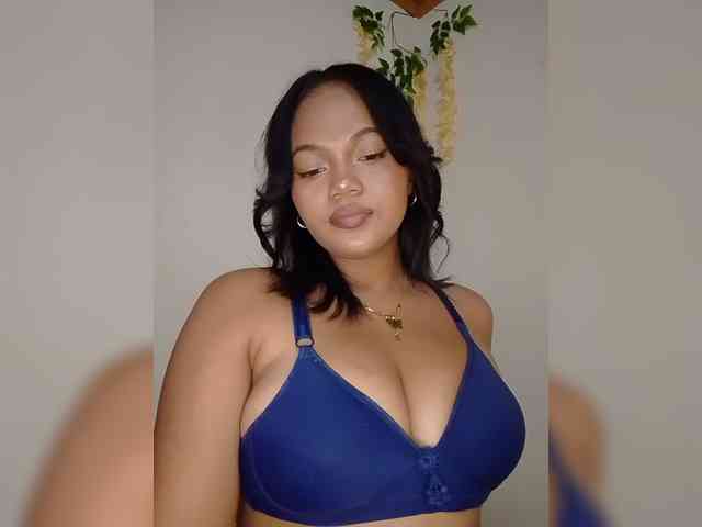 Annah261 webcam