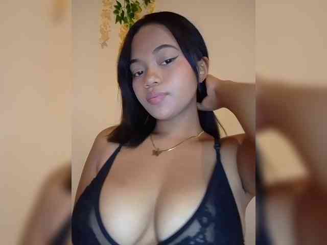 Annah261 webcam