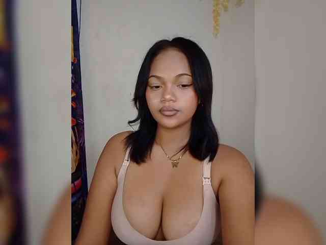 Annah261 webcam