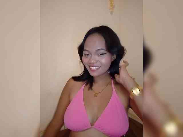 Annah261 webcam