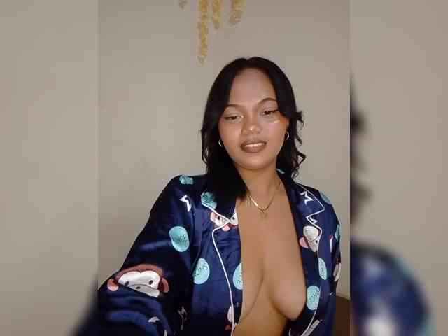 Annah261 webcam