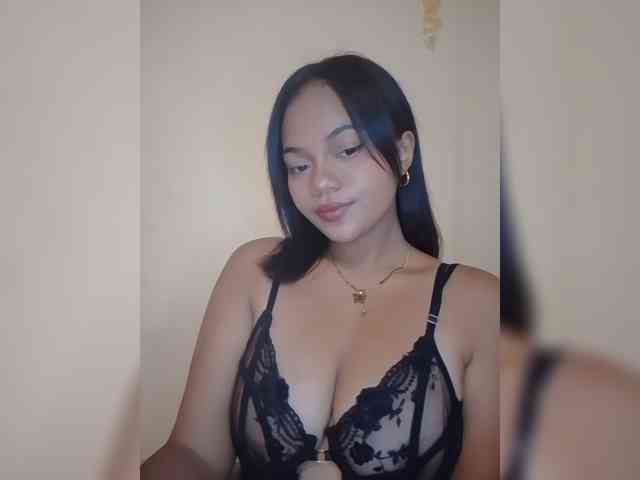Annah261 webcam