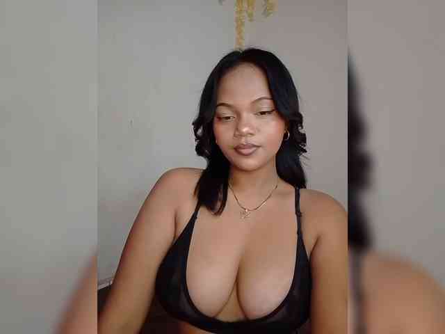 Annah261 webcam