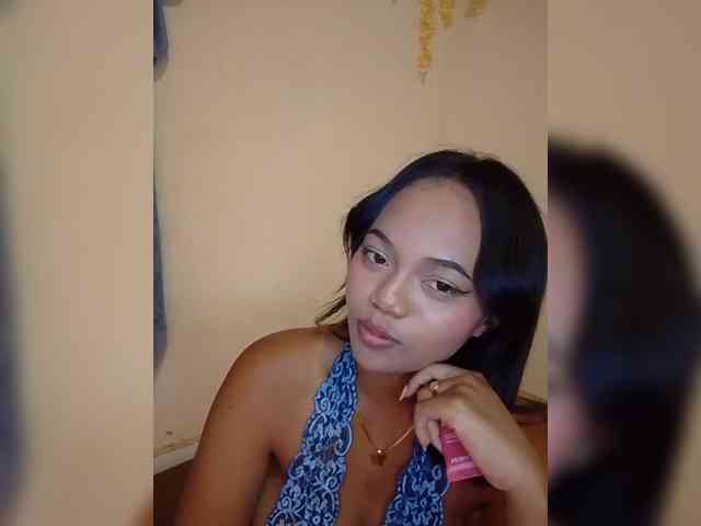 Annah261 webcam
