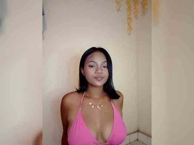 Annah261 webcam