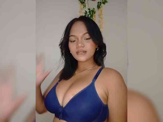 Annah261 webcam