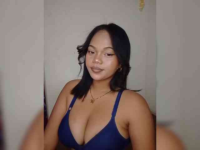 Annah261 webcam