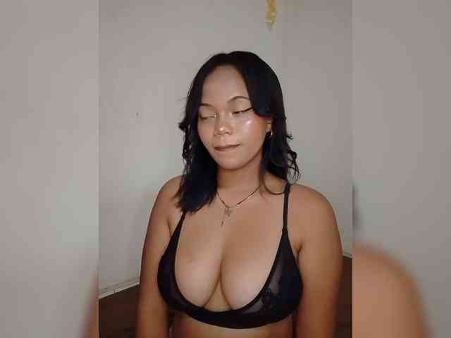 Annah261 webcam