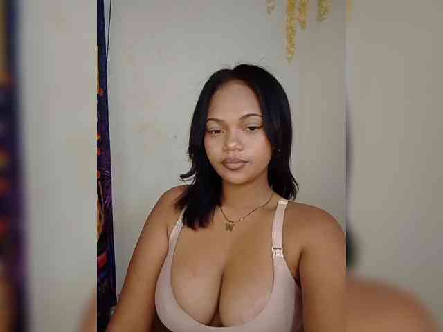 Annah261 webcam