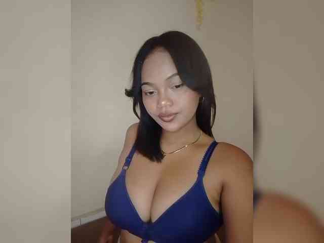Annah261 webcam