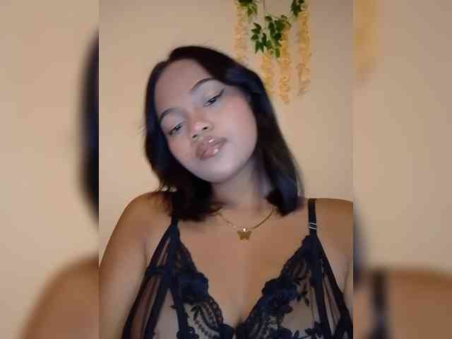 Annah261 webcam