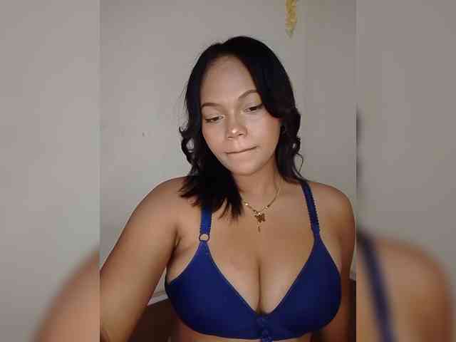 Annah261 webcam