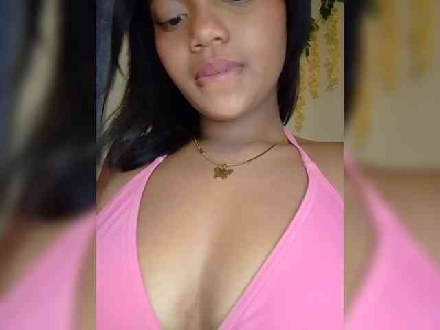 Annah261 webcam