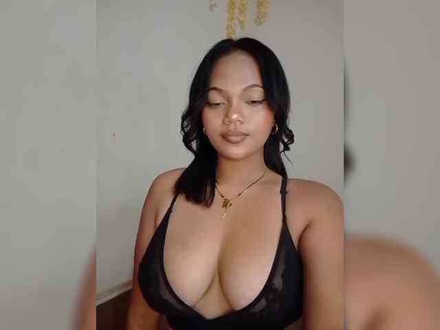 Annah261 webcam