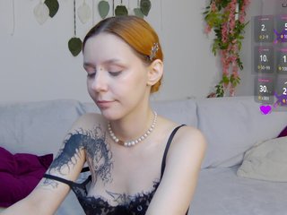 Rachel-lips Porn Show