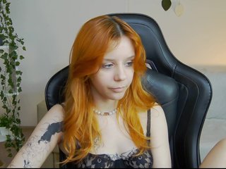 Rachel-lips Porn Show