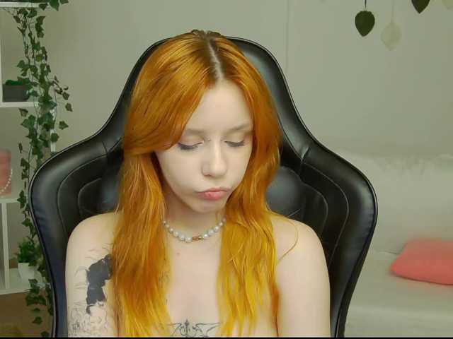 Rachel-lips