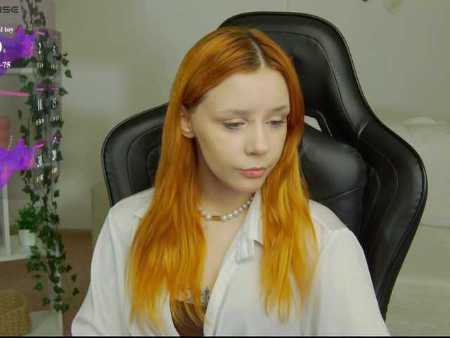 Rachel-lips