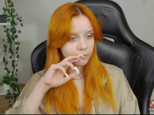Rachel-lips