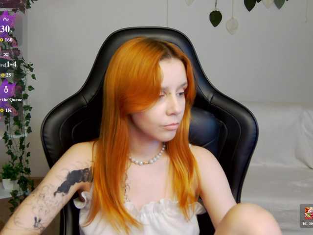 Rachel-lips live cam on BongaCams