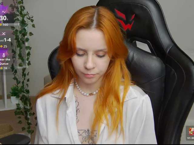 Rachel-lips live cam on BongaCams