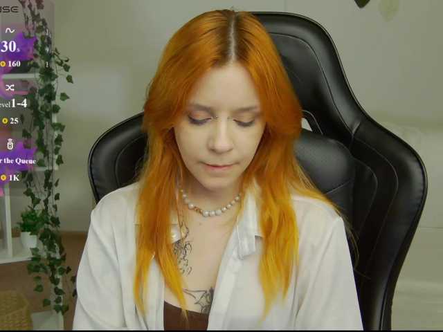 Rachel-lips live cam on BongaCams