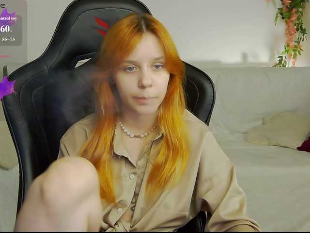 rachel-lips live sex show