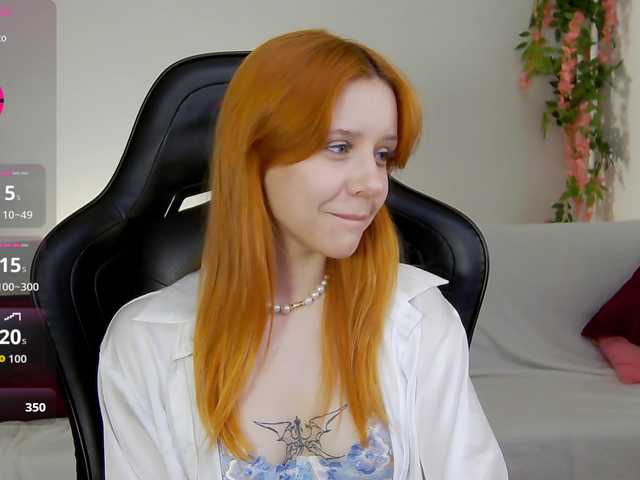 Rachel-lips's BongaCams show and profile